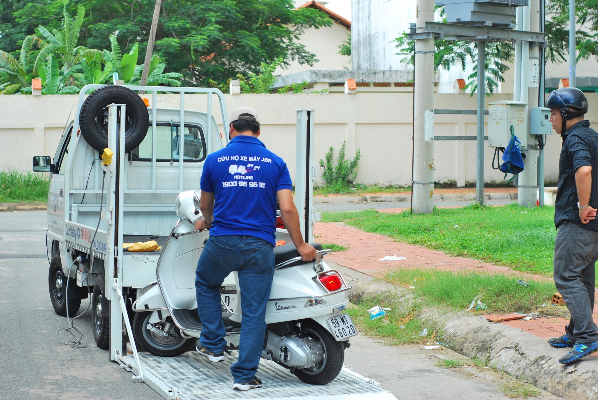 cứu hộ xe máy quận gò vấp