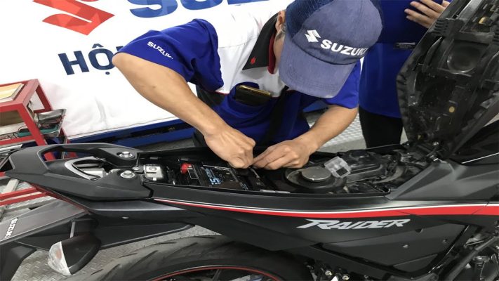 cứu hộ xe máy suzuki
